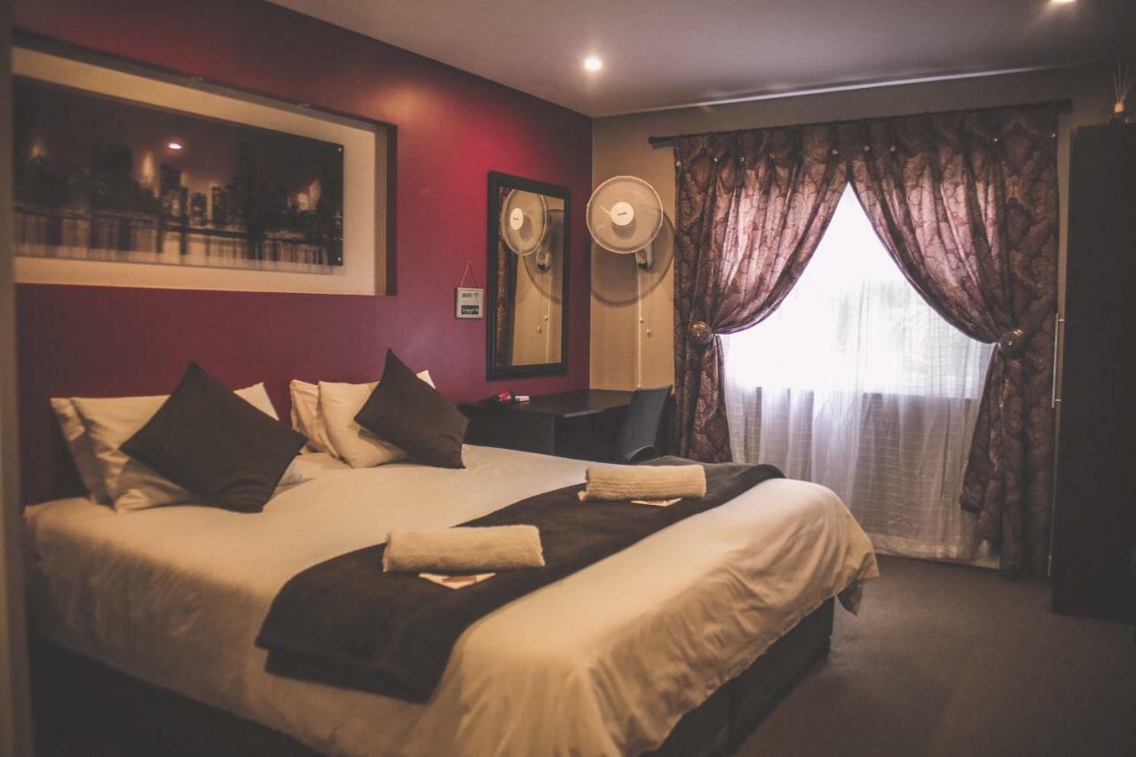 Biggy Best Boutique Hotel & Self Catering Cottages Гауік Екстер'єр фото