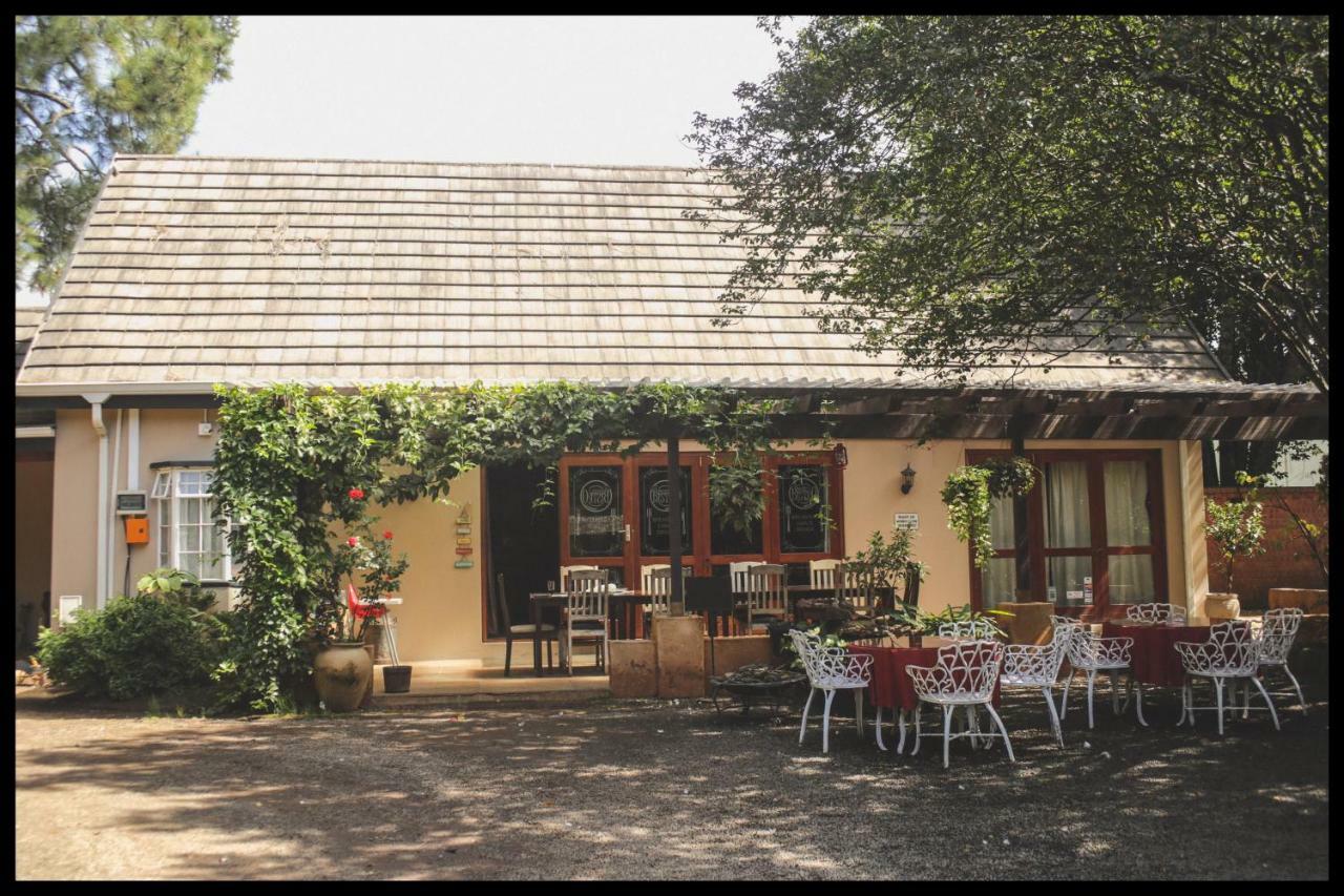 Biggy Best Boutique Hotel & Self Catering Cottages Гауік Екстер'єр фото