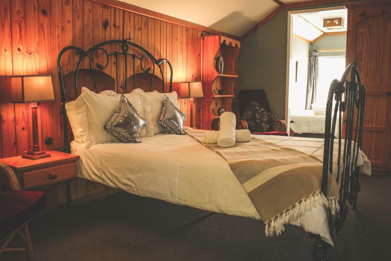 Biggy Best Boutique Hotel & Self Catering Cottages Гауік Екстер'єр фото